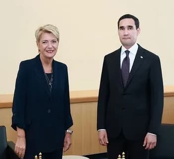 Türkmenistanyň Prezidenti Şweýsariýa Konfederasiýasynyň Prezidenti bilen duşuşdy