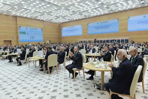 На международный форум в Авазе прибыл представитель Чили