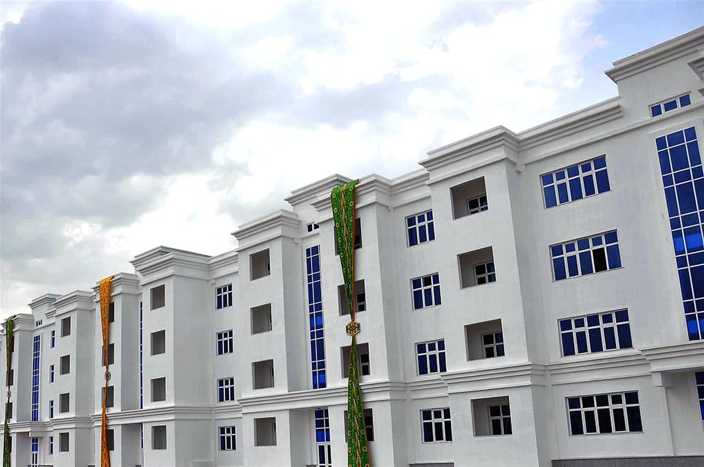 Lebap’ta Rafineri Çalışanlarının Aileleri İçin Konut İnşa Ediliyor