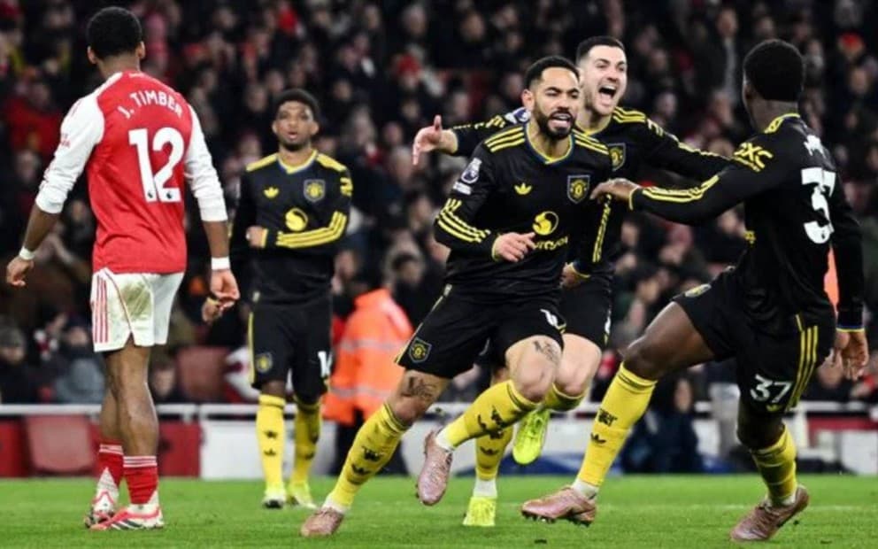 “Manchester United” peshqadam “Arsenal”ni mag‘lub etdi — 3:2