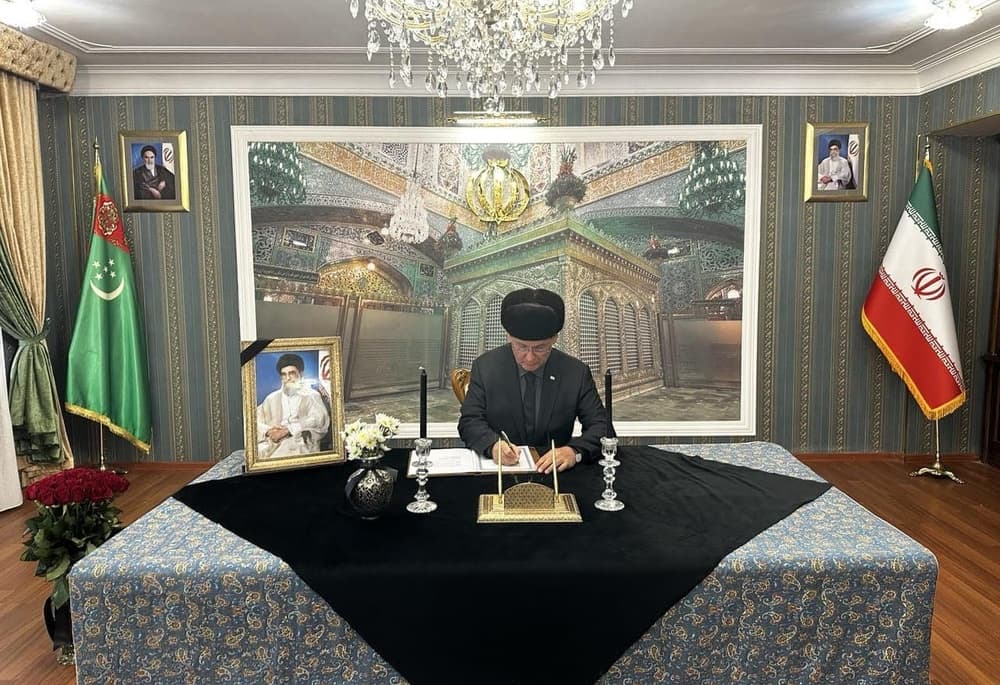 Turkmenistan's Foreign Minister Commemorated Ayatollah Khamenei