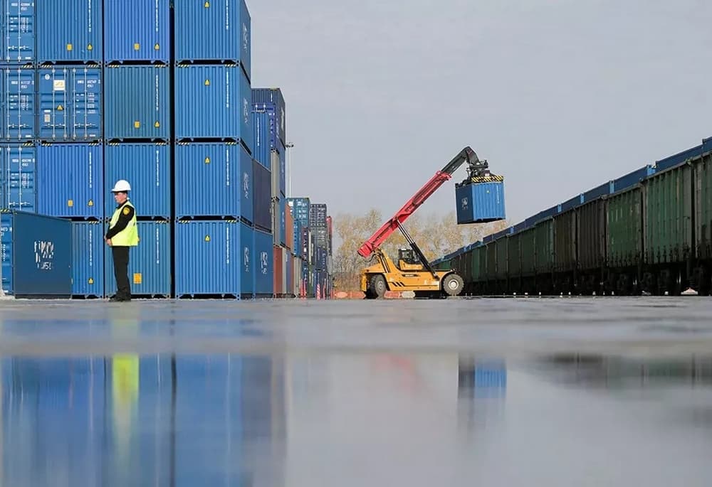 In 2025, 21,000 containers of cargo were transported through Turkmenistan