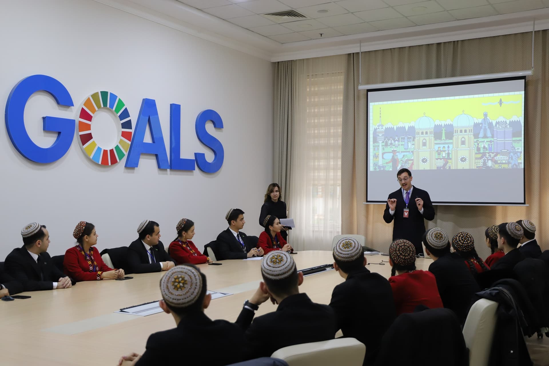 Sürdürülebilir Kalkınma İçin İnovasyon: UNDP Gençlerin Dijital Bilgisini Artırıyor