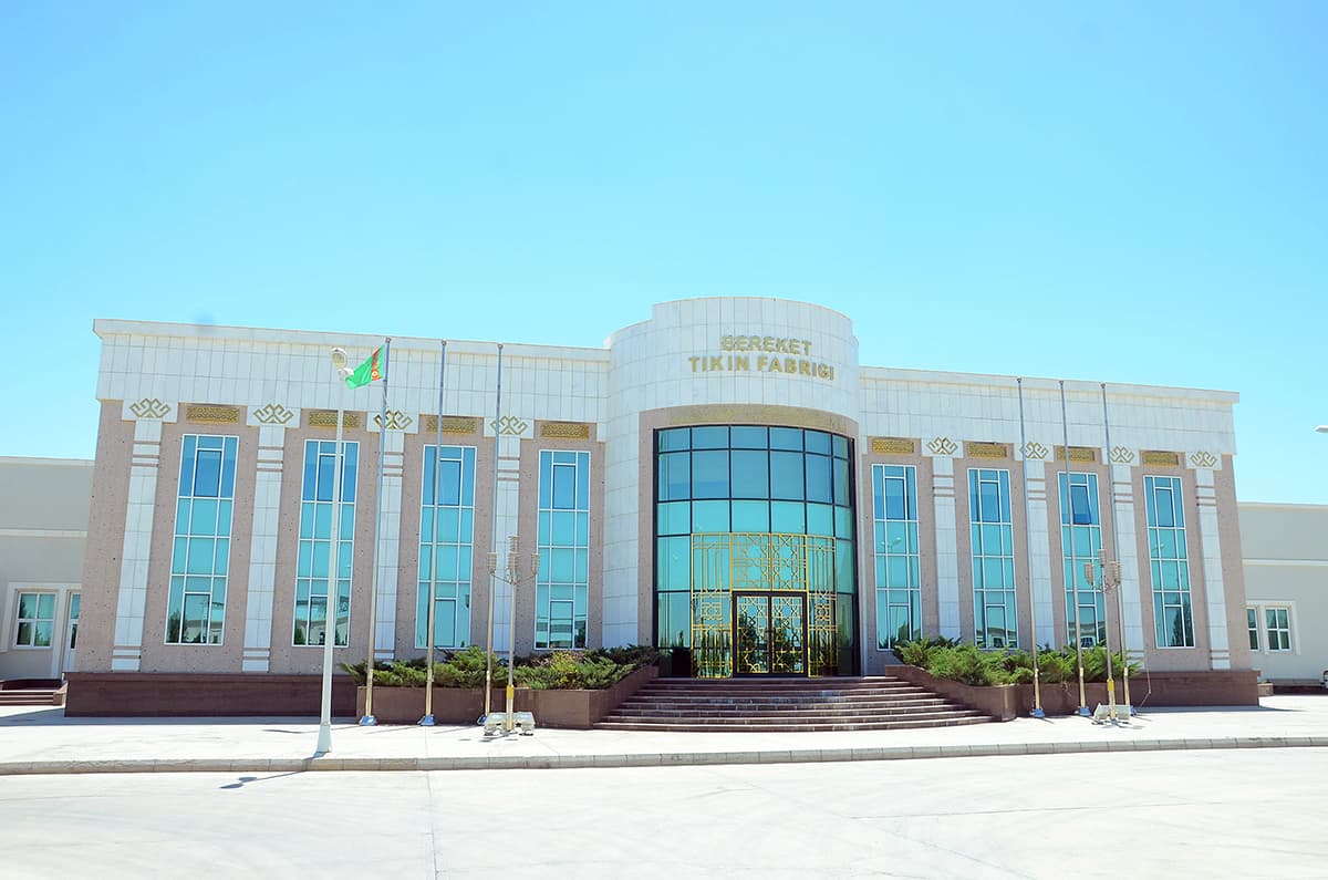 Bereket tikuvchilarining dadil qadamlari