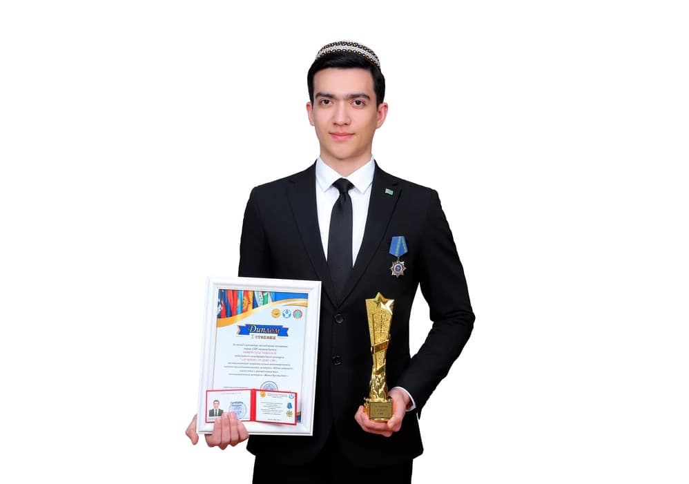 TDU Student Durdygylyç Ýarjanow Named “Best CIS Student”