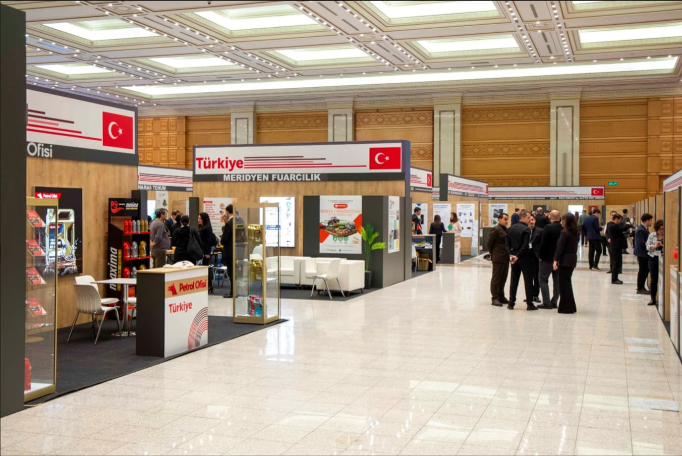 Aşkabat’ta Düzenlenen Türkiye Cumhuriyeti İhraç Ürünleri Sergisi Çalışmalarını Tamamladı