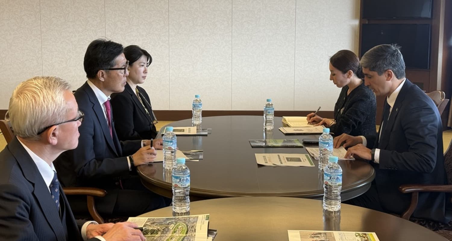 Türkmenistan Büyükelçisi, Japonya Binicilik Federasyonu Yöneticileriyle Bir Araya Geldi