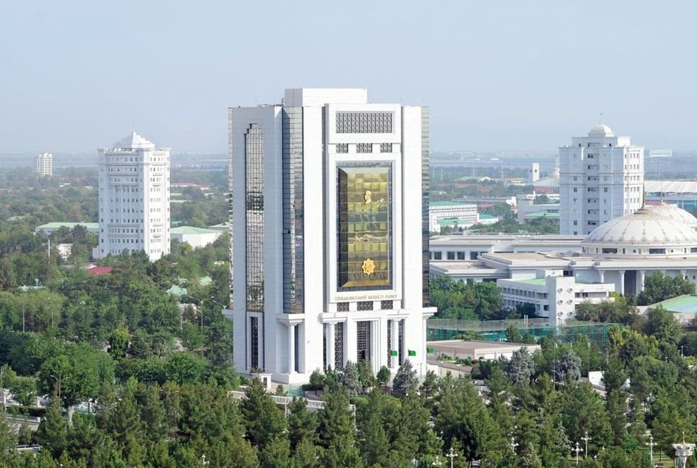 Türkmenistan’daki Önde Gelen Bankların Maddi ve Teknik Altyapısı Modernize EdiliyorTürkmenistan’daki önde gelen bankların maddi ve teknik altyapısı modernize ediliyor. Bu önlemler, bankacılık hizmetlerini daha hızlı ve erişilebilir hale getirmeyi amaçlıyor.