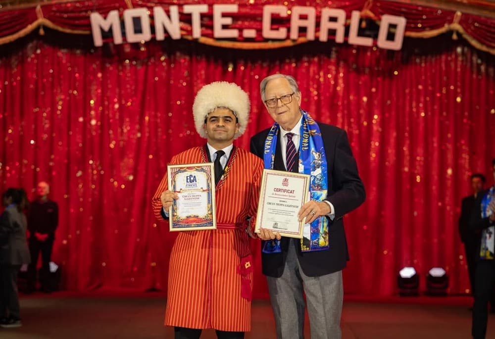 “Galkynysh” Ulusal Binicilik Oyunları Grubuna Monte Carlo’da uluslararası sertifikalar verildi