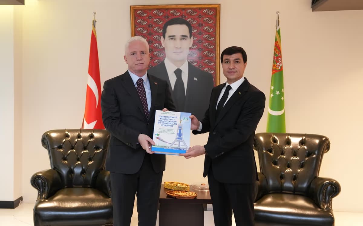 Turkmanistonning Istanbuldagi Bosh konsulxonasida Istanbul gubernatori bilan uchrashuv oʻtkazildi