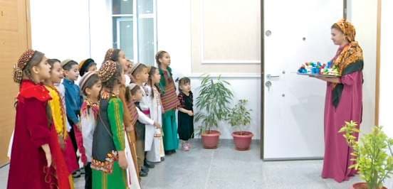 Ramazan — Gönüllerin Nuru, Sofraların Bereketi