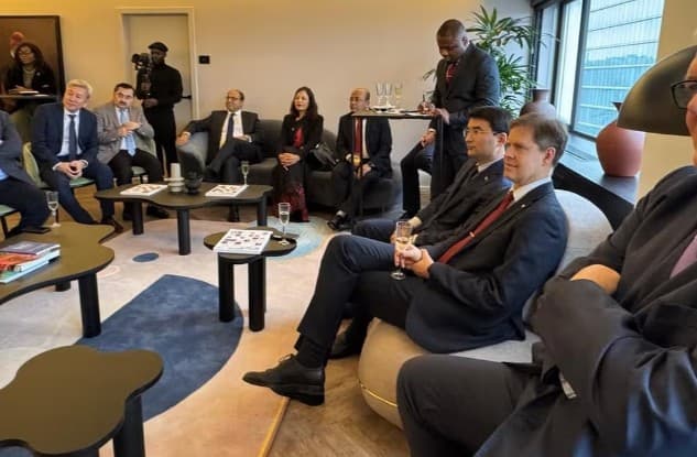 Türkmenistanyň Ilçisi Brýusselde sanlylaşdyrma boýunça bilermenleriň maslahatyna gatnaşdy