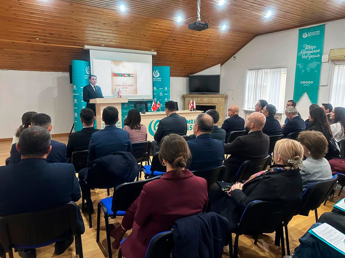 Tiflis’te Dünya Türk Dilleri Ailesi Günü Kutlandı