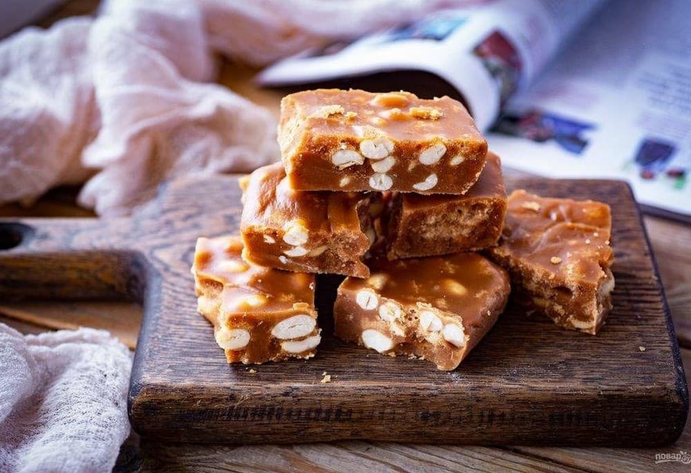 Turkmen Entrepreneur Launches Production of Caramel Candies with Roasted Peanuts