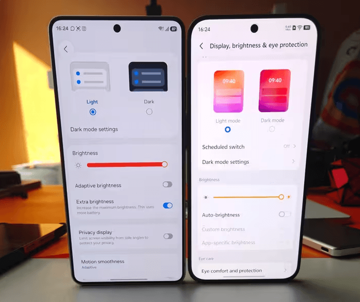 Samsung Galaxy S26 Ultra we iQOO 15 Ultra: meňzeş ekranlar, emma dürli ýagtylyk — Surat: Sahil Karoul