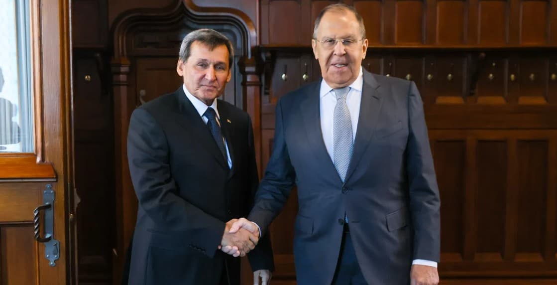 Türkmenistanyň we Russiýanyň daşary işler ministrleriniň arasynda telefon arkaly söhbetdeşlik boldy