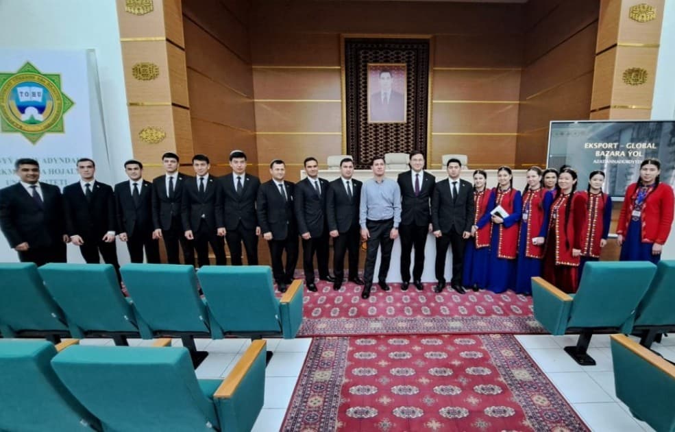 TOHU'da gençlerin girişimcilik becerilerini geliştirmeye yönelik açık ders düzenlendi