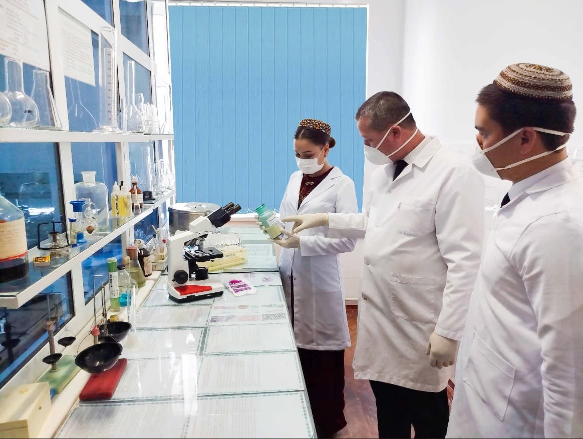 Students of the Turkmen Agricultural Institute undergo internship at the Dashoguz Veterinary Service