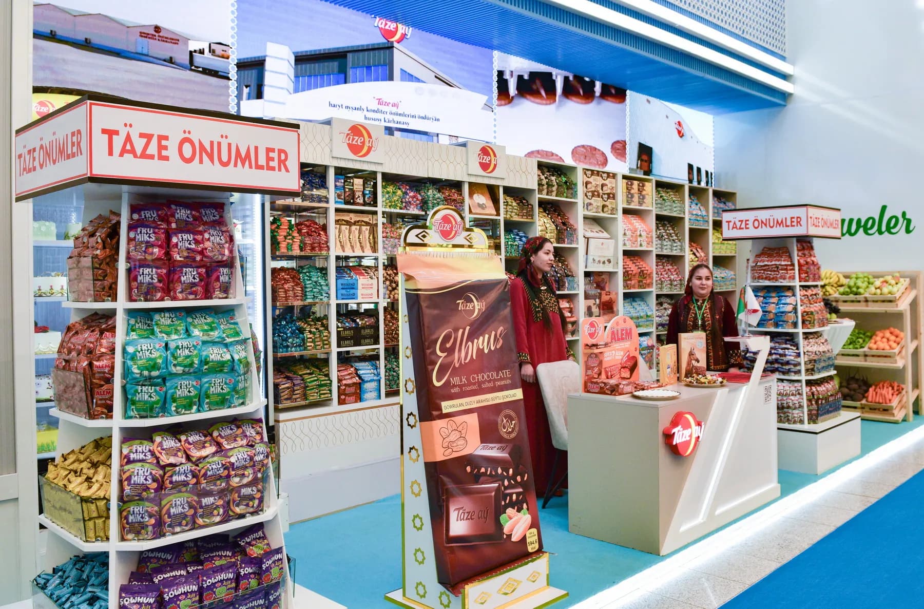 Türkmen Şekerlemeciler 70 Kilogram Ağırlığında Çikolata Üretti