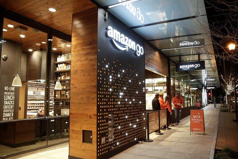 «Amazon» закрывает магазины «Amazon Fresh» и «Amazon Go»