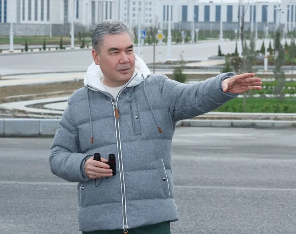 Национальный Лидер Туркменского народа Аркадаг совершил рабочую поездку по городу