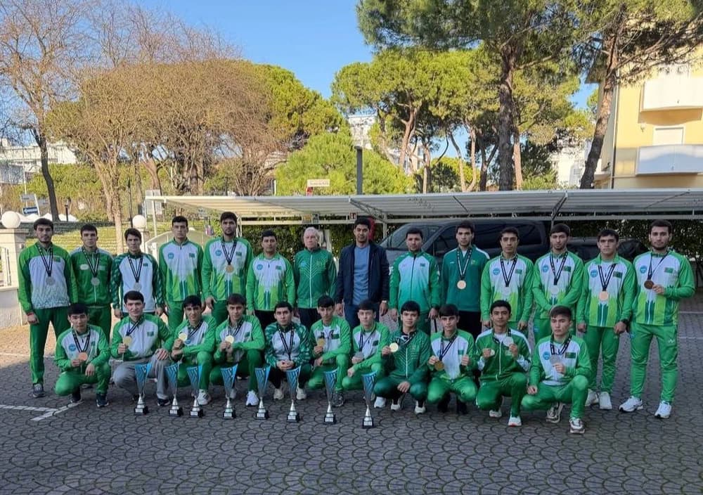 Jahon kubogi: Turkmaniston kikboksing terma jamoasi 20 ta medalni qo‘lga kiritdi