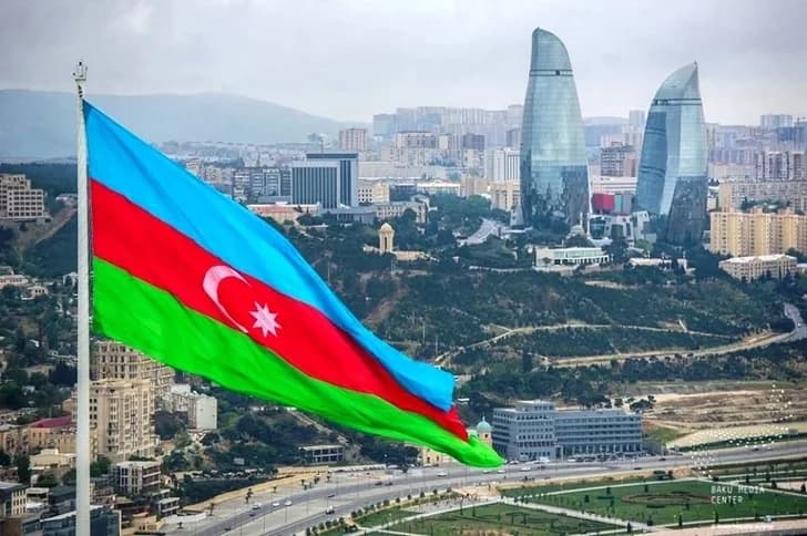 Türkmenistan'dan Azerbaycan'a Seyahat Edenlerin Sayısı Artıyor