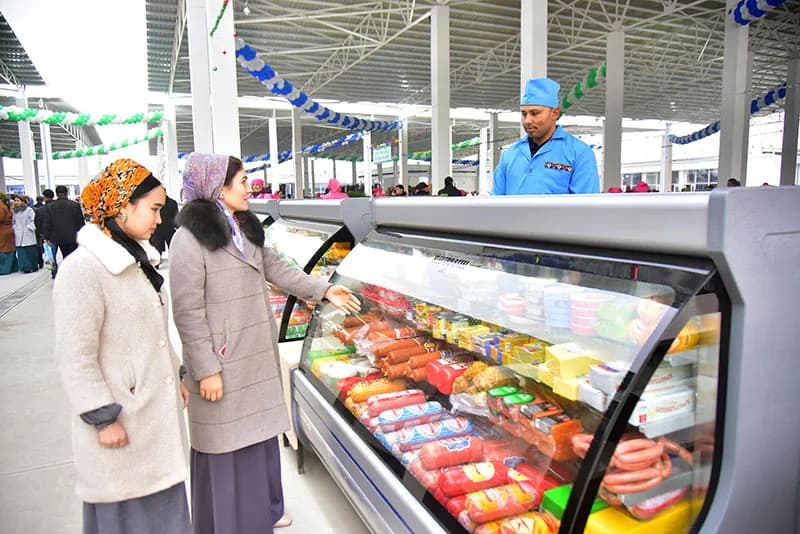 Farap İlçesi İçin Modern Proje: Yeni Ticaret Merkezi İnşaatı