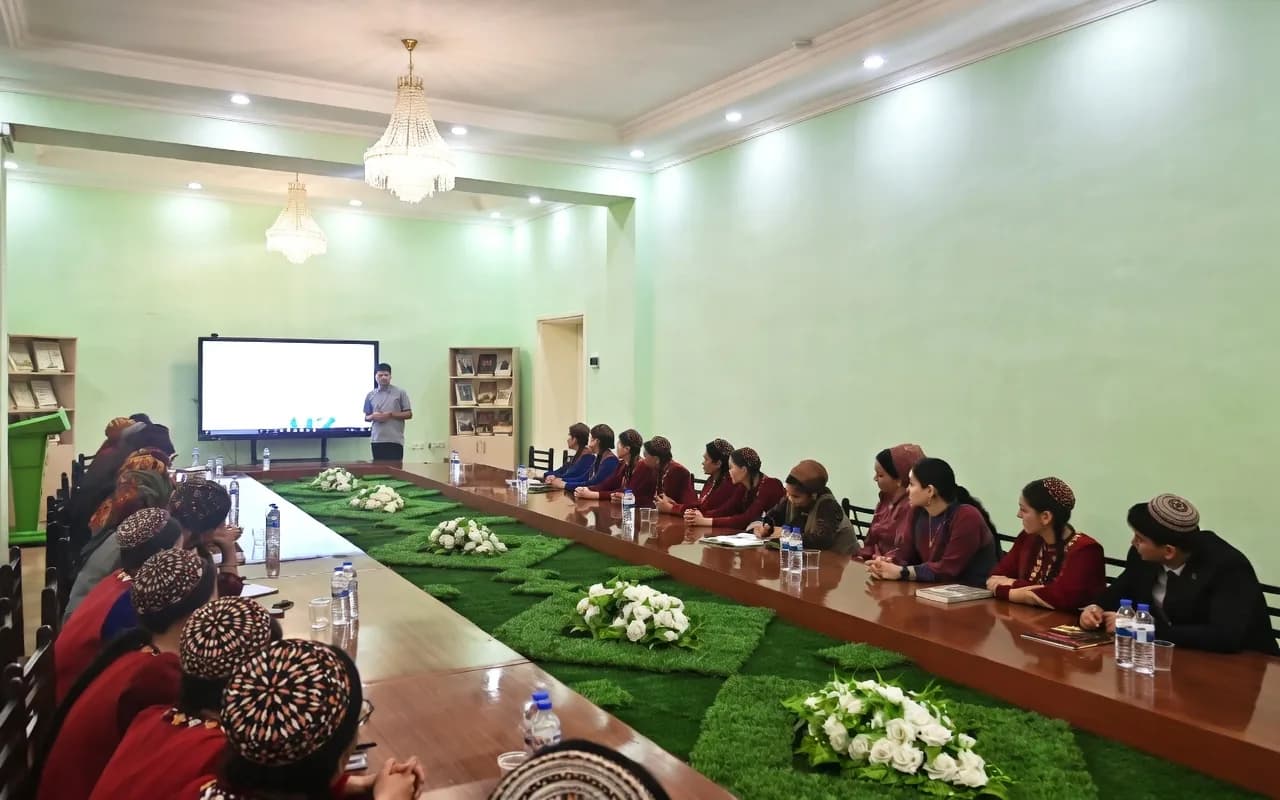 Open Lesson Titled "Psychology of Strong Brands" Held at the Agricultural University