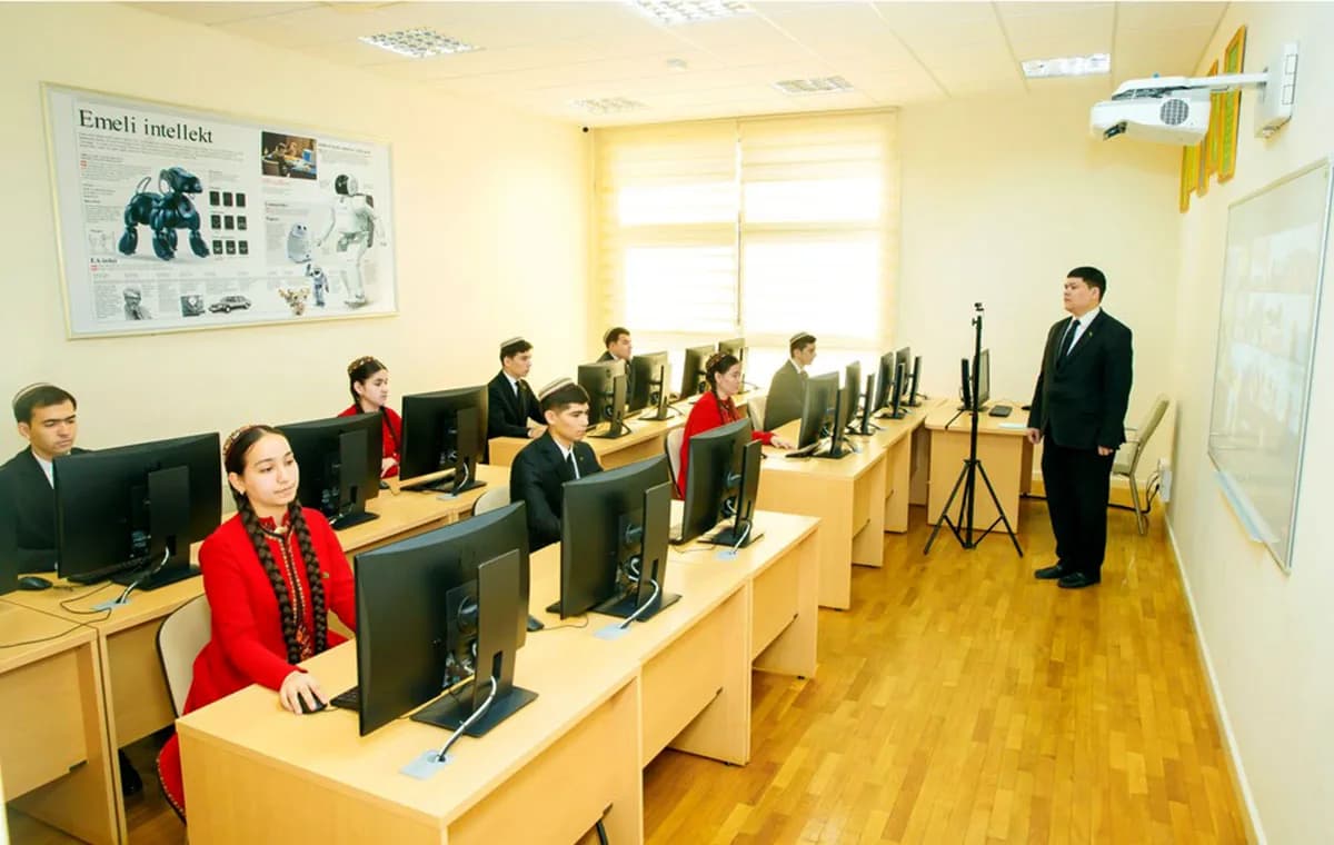 Young Talents of the Digital World: Results of the Online Computer Technology Competition Announced