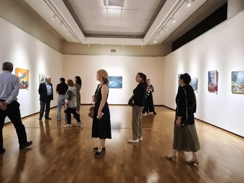 International Recognition: Turkmen Artist Wins Special Award at Tashkent Exhibition