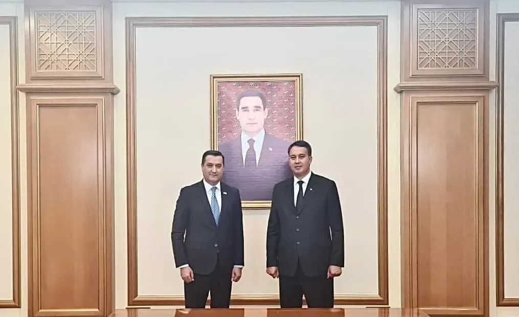 Türkmenistan ve Tacikistan Ulaştırma-İletişim İlişkilerini Yeni Bir Aşamaya Taşıyor