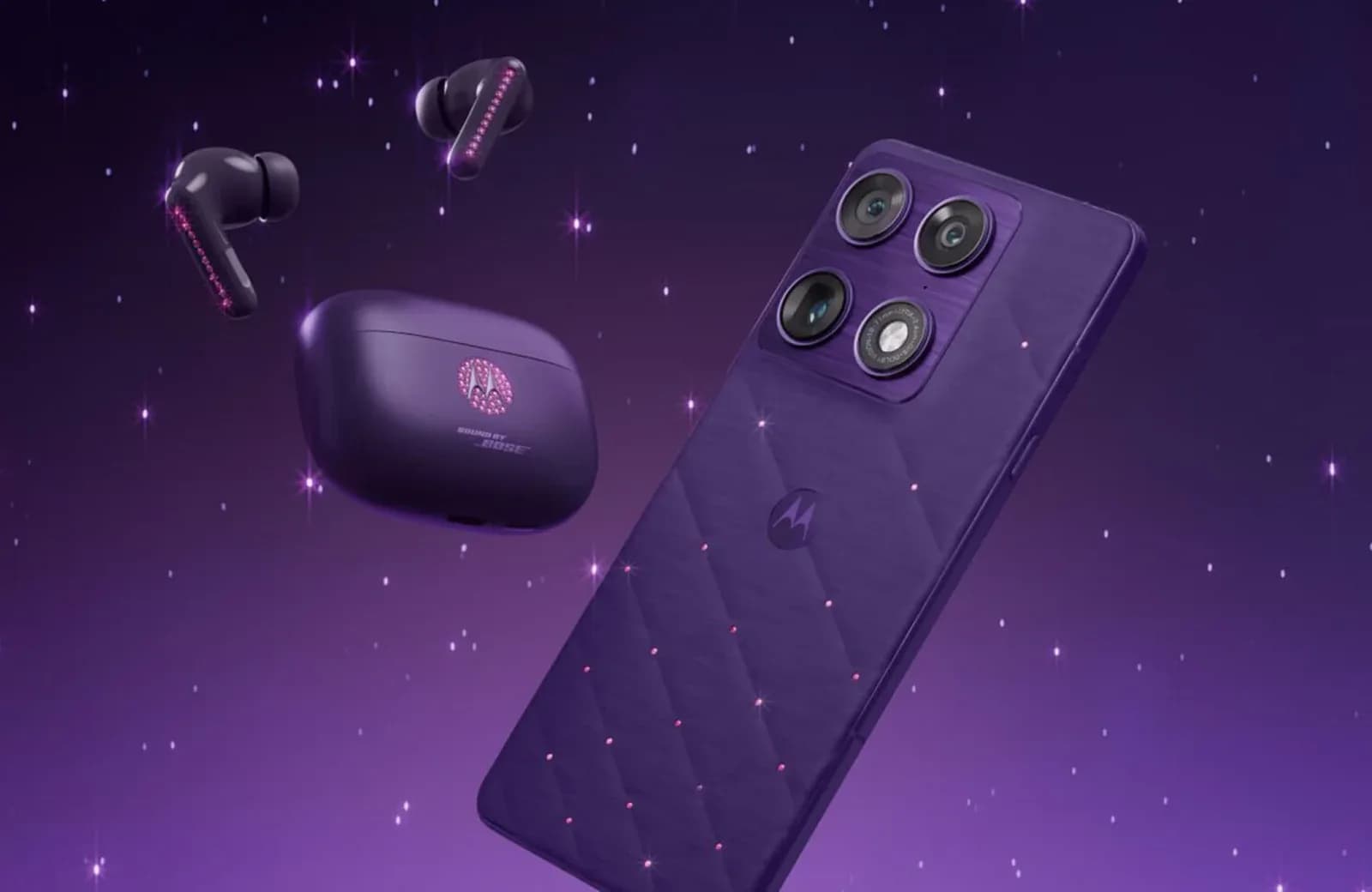 Kristallerle Bezenmiş "Motorola Signature" ve "Moto Buds 2 Plus"