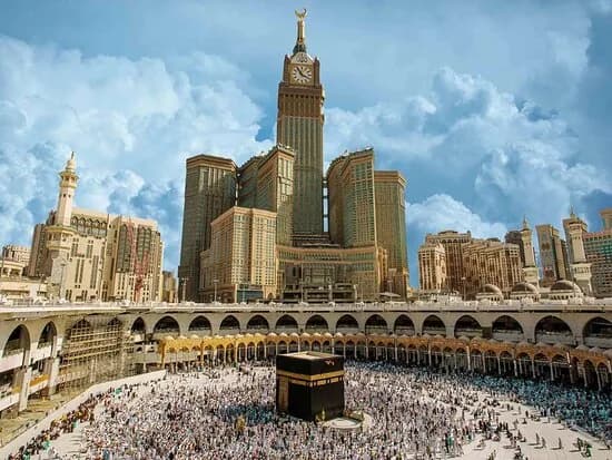 Türkmen Hacılar Hac Farizasını Yerine Getirmek İçin Suudi Arabistan'a Gitti