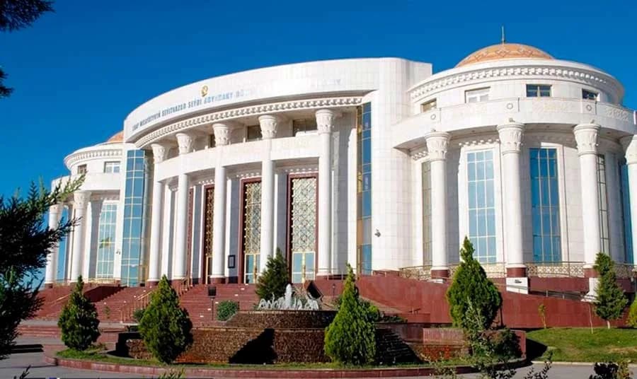 Seýitnazar Seýdi adyndaky teatrda «Hüwdi» atly täze sahna eseri görkezildi
