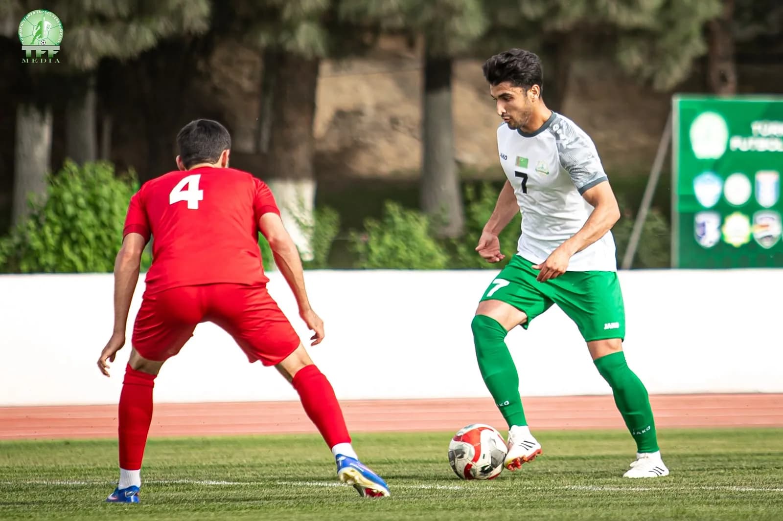 11-th round of the Higher League: "Arkadag" and "Ashgabat" won with large scores, while "Nebitçi" grabbed an important victory