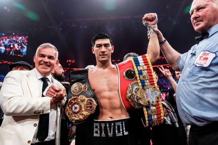 Dmitry Bivol Alman rakibini yenerek şampiyonluk kemerlerini korudu