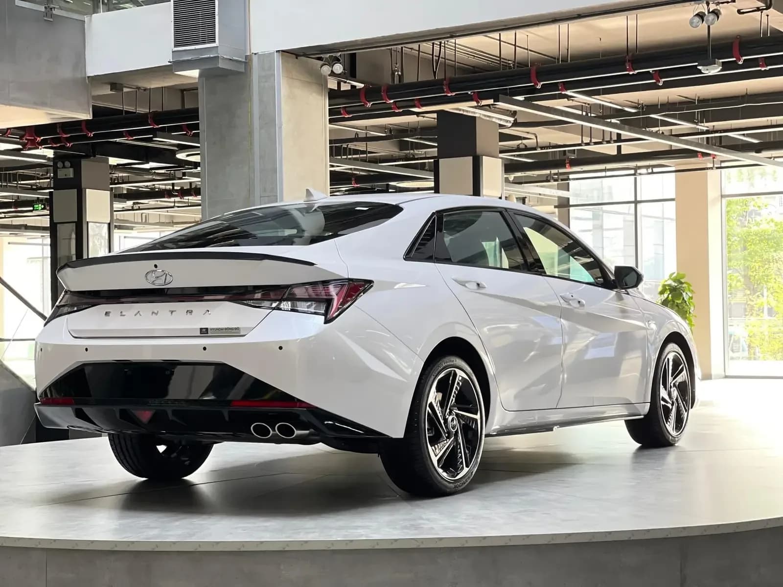 Hyundai Elantra: The "Check Engine" light and technical maintenance