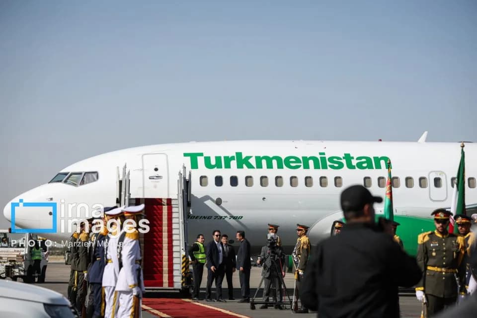 National Leader of the Turkmen people attends mourning ceremonies in Iran
