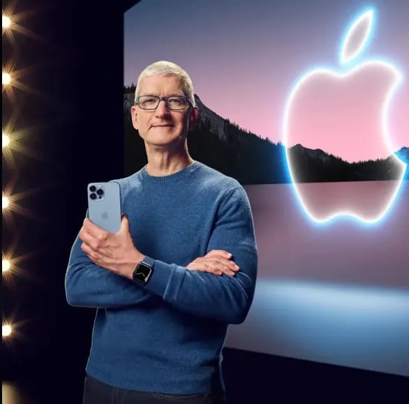 Почему не стоит спать с iPhone под подушкой: 3 главные причины