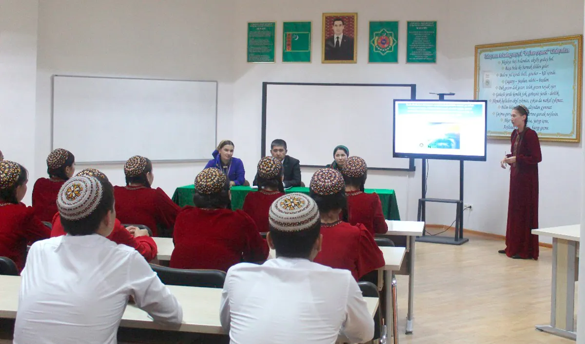 Scientific conference on ozone layer protection held at the Turkmen Agricultural Institute