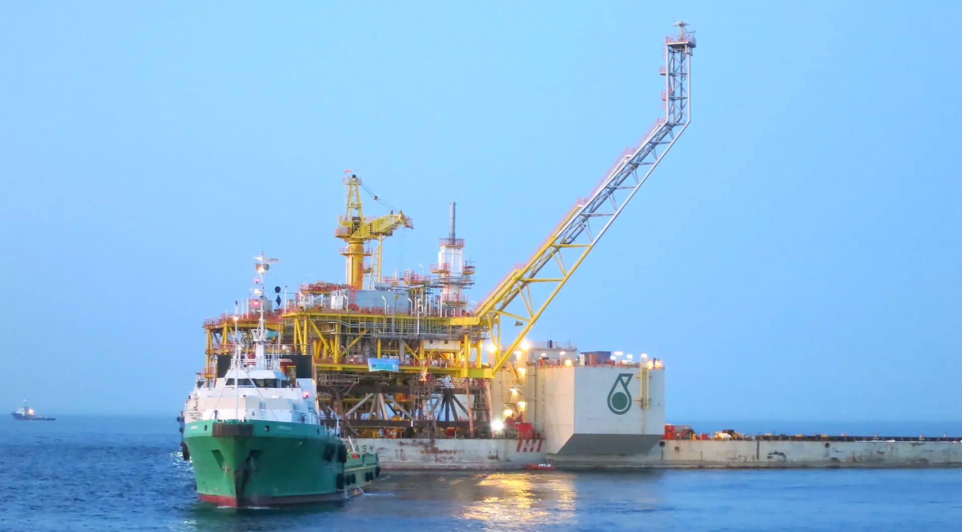 Türkmenistan bilen «PETRONAS» Hazarda täze gözleg işlerine başlaýar