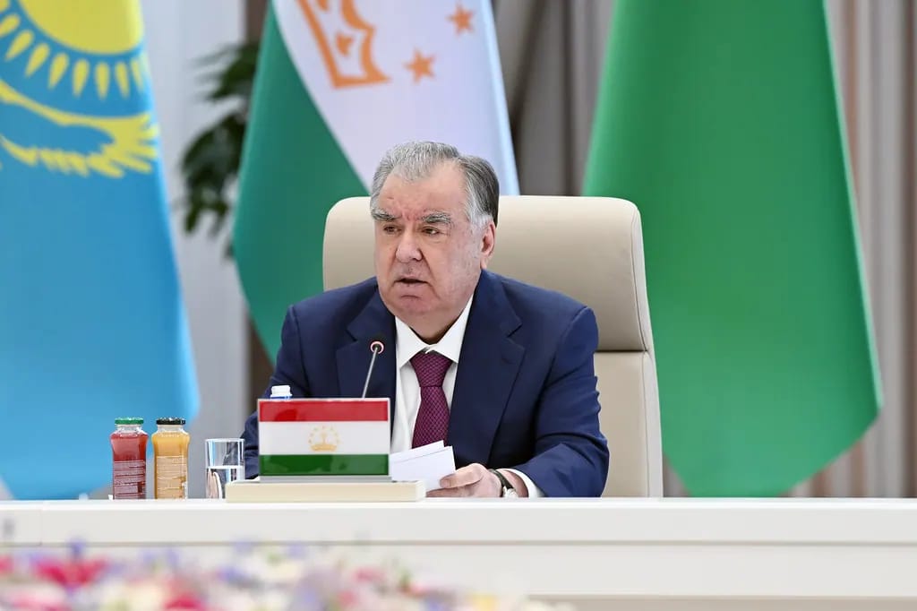 Emomali Rahmon Proposed Building a Large Oil Refinery in Central Asia Using the Latest Technologies