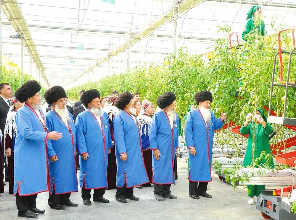 Modern Greenhouse Complex Commissioned in Ahal Region