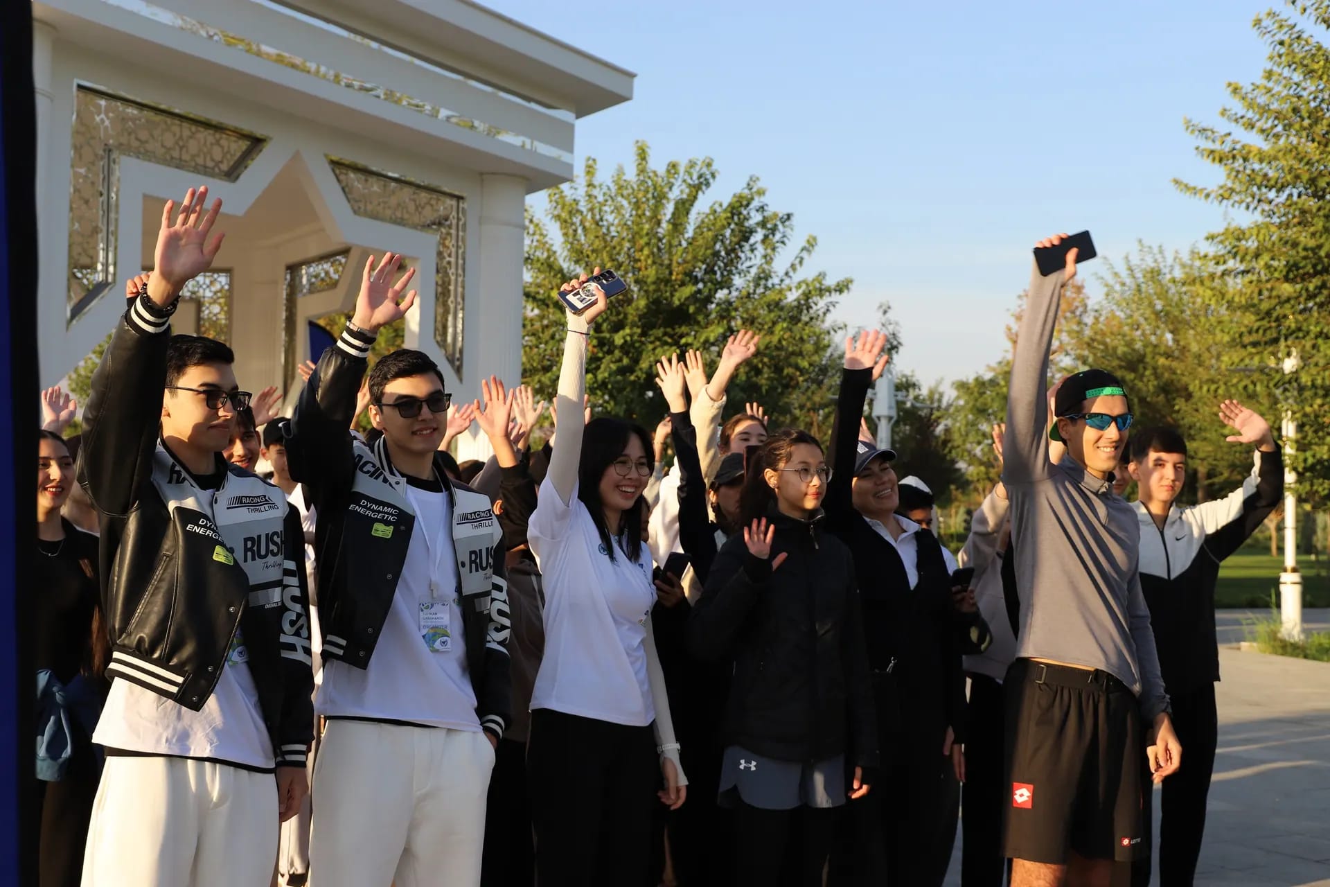 Ashxobodda BMT kuni munosabati bilan yoshlar ekologik forumi va «yashil» marafon o‘tkazildi