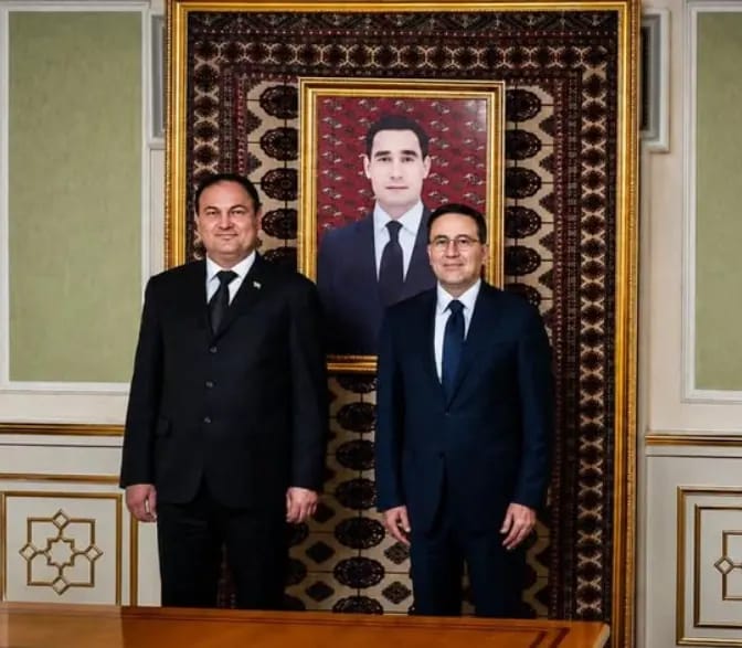 Azerbaijani Ambassador to Turkmenistan Meets with the Mayor of Ashgabat