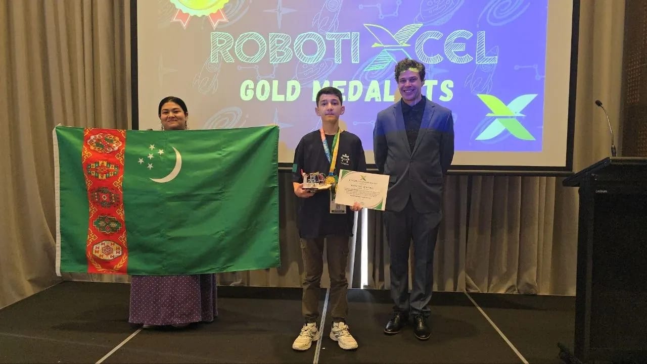 Turkmen Robotics Engineers Win Gold Medal at International Competition in Australia
