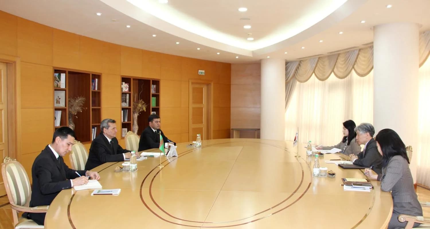 New Ambassador of the Republic of Korea Presents Copies of Credentials to the MFA of Turkmenistan