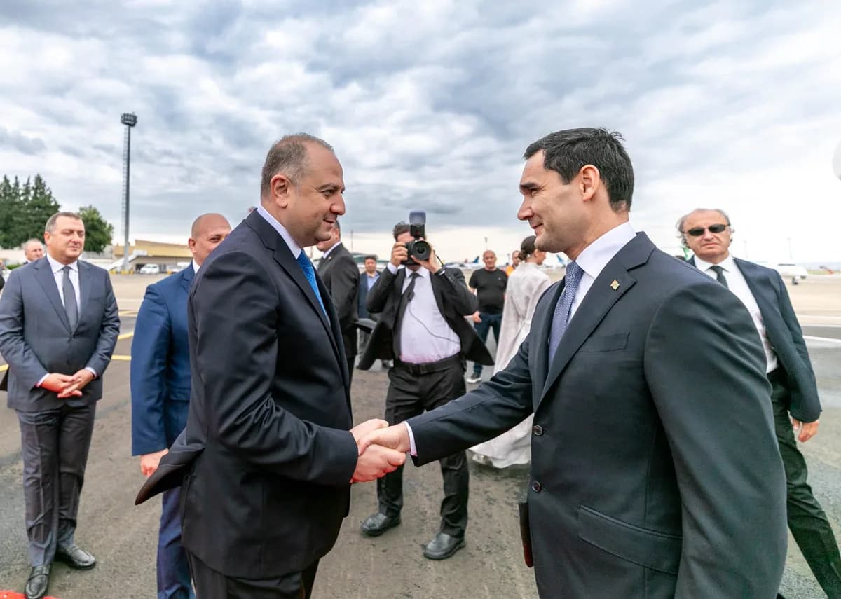 Turkmaniston Prezidenti davlat tashrifi bilan Gruziyaga bordi