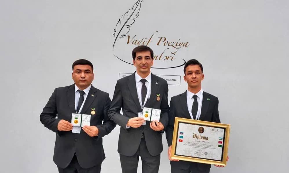 Young Turkmen poets awarded high honors by TÜRKSOY